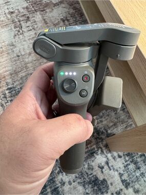 DJI Osmo Mobile 3 iPhone Gimbal Stabilizer - Dark Gray